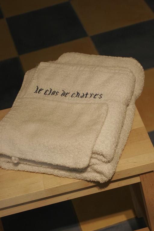 Le Clos De Chatres Oisly Ngoại thất bức ảnh